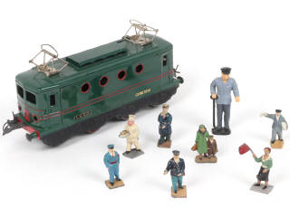 Lot 41 - HORNBY 'O' (FRANCE) (9)