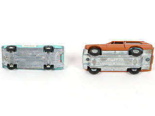 Lot 296 - DINKY TOYS (GB) (2)