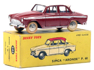 Lot 1421 - DINKY TOYS FRANCE (1)