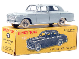 Lot 1352 - DINKY TOYS FRANCE (1)