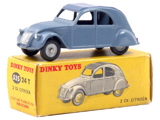 Lot 1386 - DINKY TOYS (FRANCE) (1)