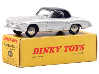 Lot 1372 - DINKY TOYS FRANCE (1)