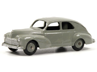 Lot 1335 - DINKY TOYS (FRANCE) (1)