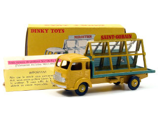 Lot 1543 - DINKY TOYS FRANCE (1)