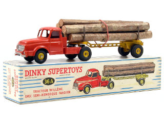 Lot 1552 - DINKY TOYS (FRANCE) (1)
