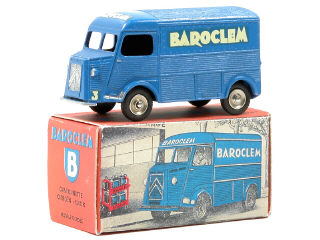 Lot 1527 - DINKY TOYS FRANCE (1)
