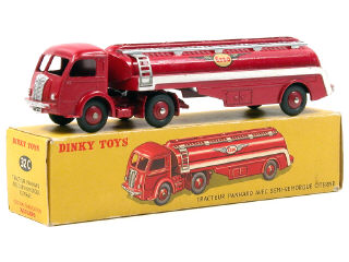 Lot 1515 - DINKY TOYS (FRANCE) (1)