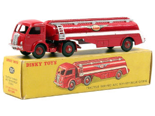 Lot 1516 - DINKY TOYS (FRANCE) (1)