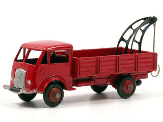 Lot 1493 - DINKY TOYS FRANCE (1)