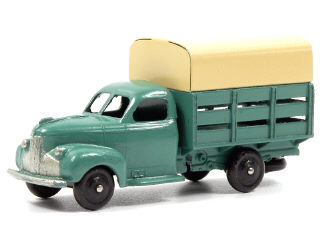 Lot 1473 - DINKY TOYS (FRANCE) (1)