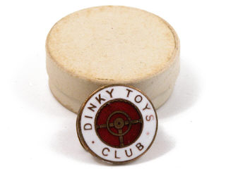 Lot 1063 - DINKY TOYS GB (1)