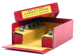 Lot 1480 - DINKY TOYS FRANCE (1)
