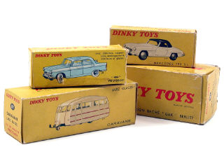 Lot 1297 - DINKY TOYS FRANCE (4)