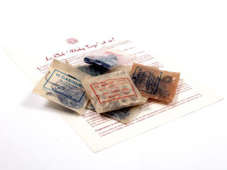 Lot 1199 - DINKY TOYS FRANCE (1)