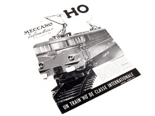 Lot 1151 - MECCANO (1)