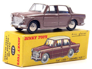 Lot 1417 - DINKY TOYS FRANCE (1)