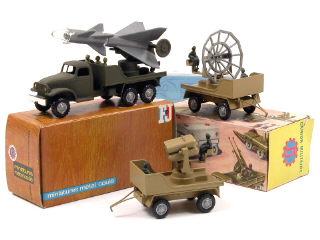 Lot 872 - FRANCE JOUETS (FRANCE) (3)