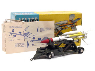 Lot 755 - CORGI TOYS (GB) (1)