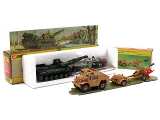 Lot 759 - CORGI TOYS (GB) (2)