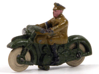 Lot 1107 - DINKY TOYS GB (1)