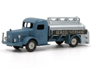 Lot 954 - MÄRKLIN (ALLEMAGNE) (1)