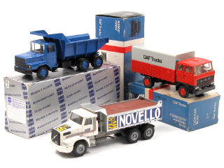 Lot 685 - CONRAD & LION-CAR (3)