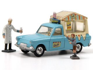 Lot 1053 - CORGI TOYS (GB) (1)
