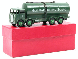 Lot 1090 - DINKY TOYS (GB) (1)