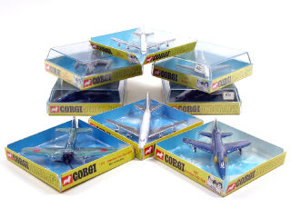 Lot 612 - CORGI TOYS (GB) (8)