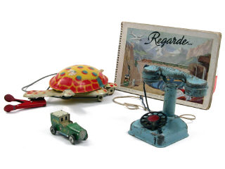 Lot 594 - DIVERS & C.R. (4)