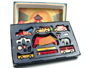 Lot 1058 - CORGI TOYS (GB) (1)