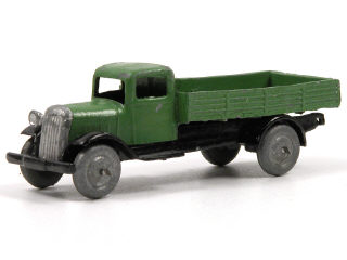 Lot 1457 - DINKY TOYS FRANCE (1)