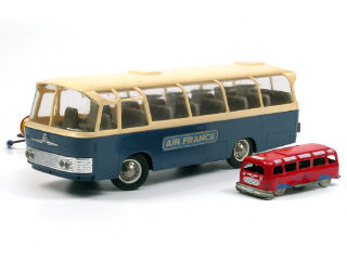Lot 567 - ARNOLD & C.R. (2)