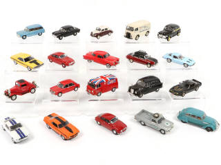 Lot 92 - DIVERS (20)