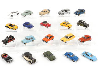 Lot 98 - DIVERS (20)