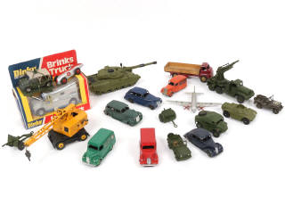 Lot 281 - DINKY TOYS (GB) (20)