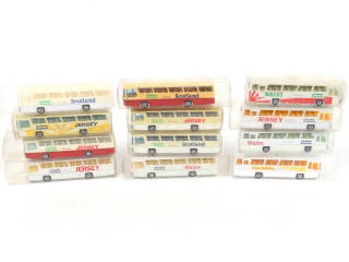 Lot 230 - MAJORETTE (FRANCE) (12)