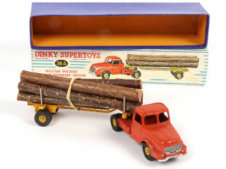 Lot 252 - DINKY TOYS (FRANCE) (1)