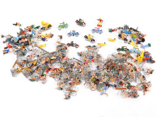 Lot 12 - DIVERS (70)
