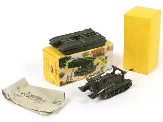 Lot 248 - DINKY TOYS (FRANCE) (1)