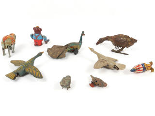 Lot 18 - DIVERS (9)