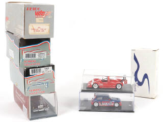 Lot 70 - DIVERS (6)