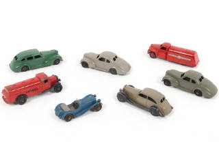 Lot 281 - DINKY TOYS (GB) (7)