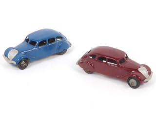 Lot 257 - DINKY TOYS (FRANCE) (2)