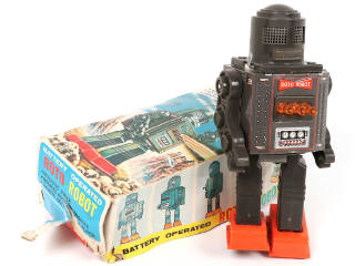 Lot 55 - DIVERS (5)