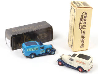Lot 241 - BROOKLIN MODELS (GB) (2)