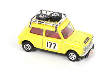 Lot 251 - CORGI TOYS (GB) (1)