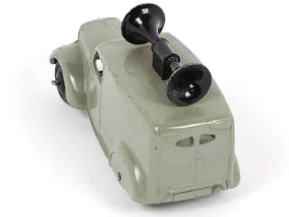 Lot 346 - DINKY TOYS (FRANCE) (1)