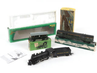 Lot 27 - DIVERS 'HO' (4)