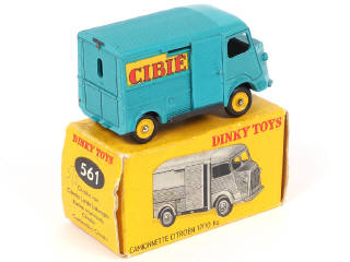 Lot 355 - DINKY TOYS (FRANCE) (1)